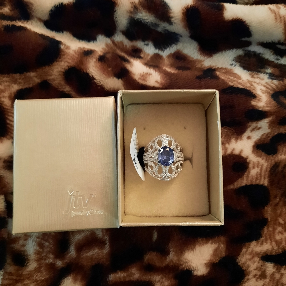 Bella Luce (R) Esotica statement ring